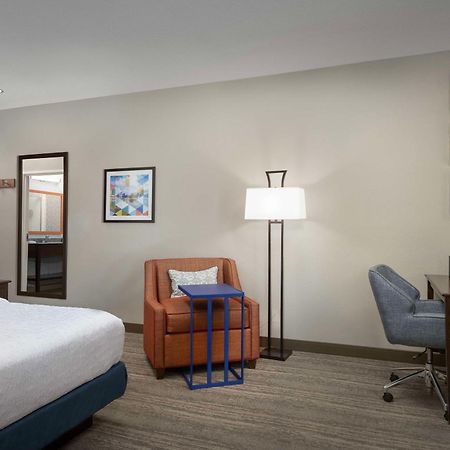 Hampton Inn & Suites Huntsville Research Park Area Exteriér fotografie