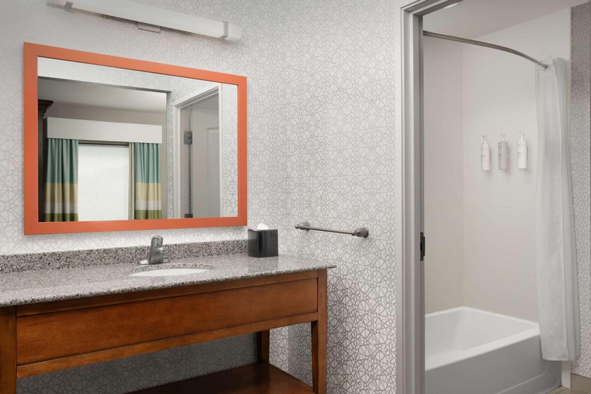 Hampton Inn & Suites Huntsville Research Park Area Exteriér fotografie