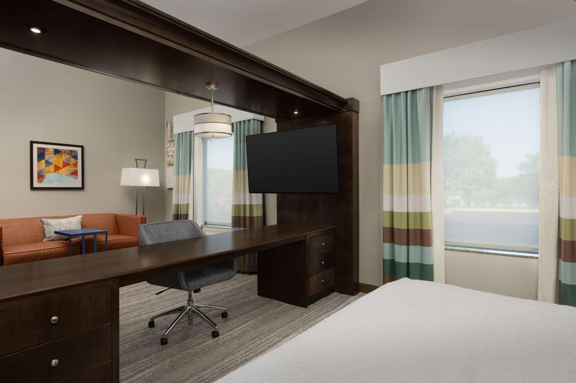 Hampton Inn & Suites Huntsville Research Park Area Exteriér fotografie