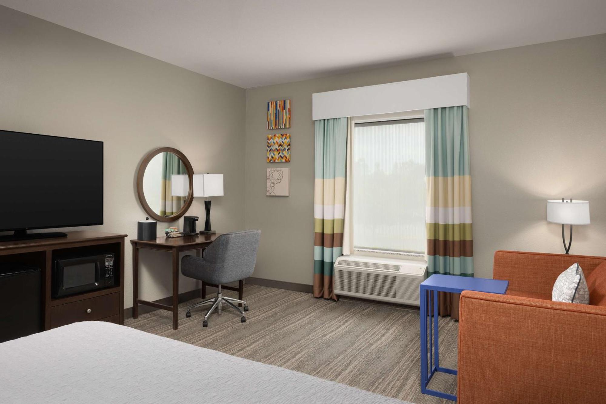 Hampton Inn & Suites Huntsville Research Park Area Exteriér fotografie